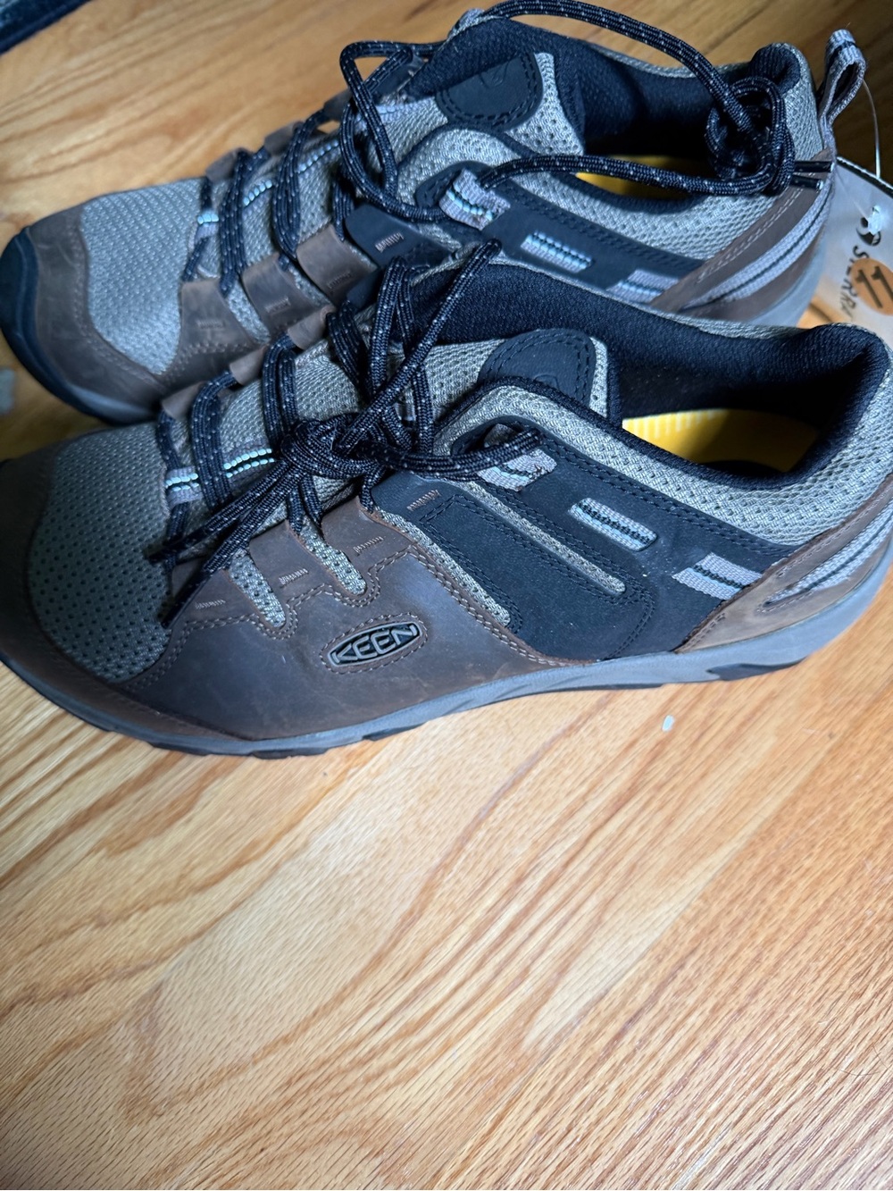 KEEN Men's Brown and Gray Steen Trail Sneakers Sz 11 NWOB - Picture 2 of 5